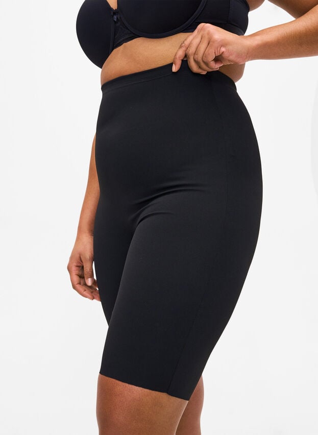 Light Mid-Thigh Short