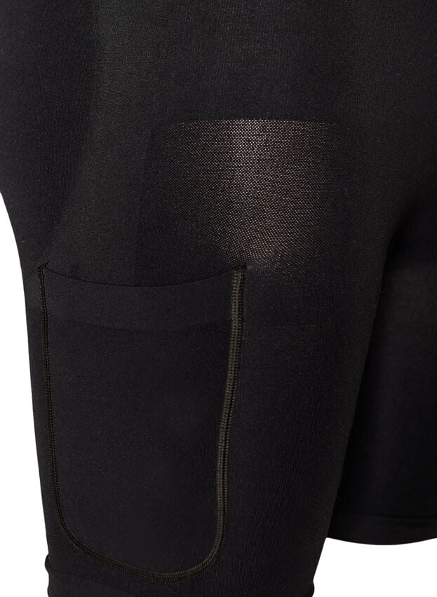 Core Control High Waist Short