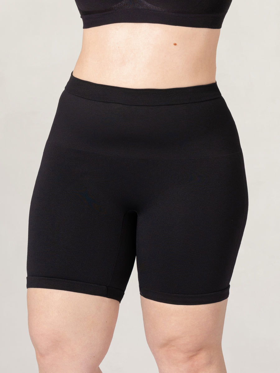 The New Shapermint Essentials Mid-Waisted Shaping Bikeshort